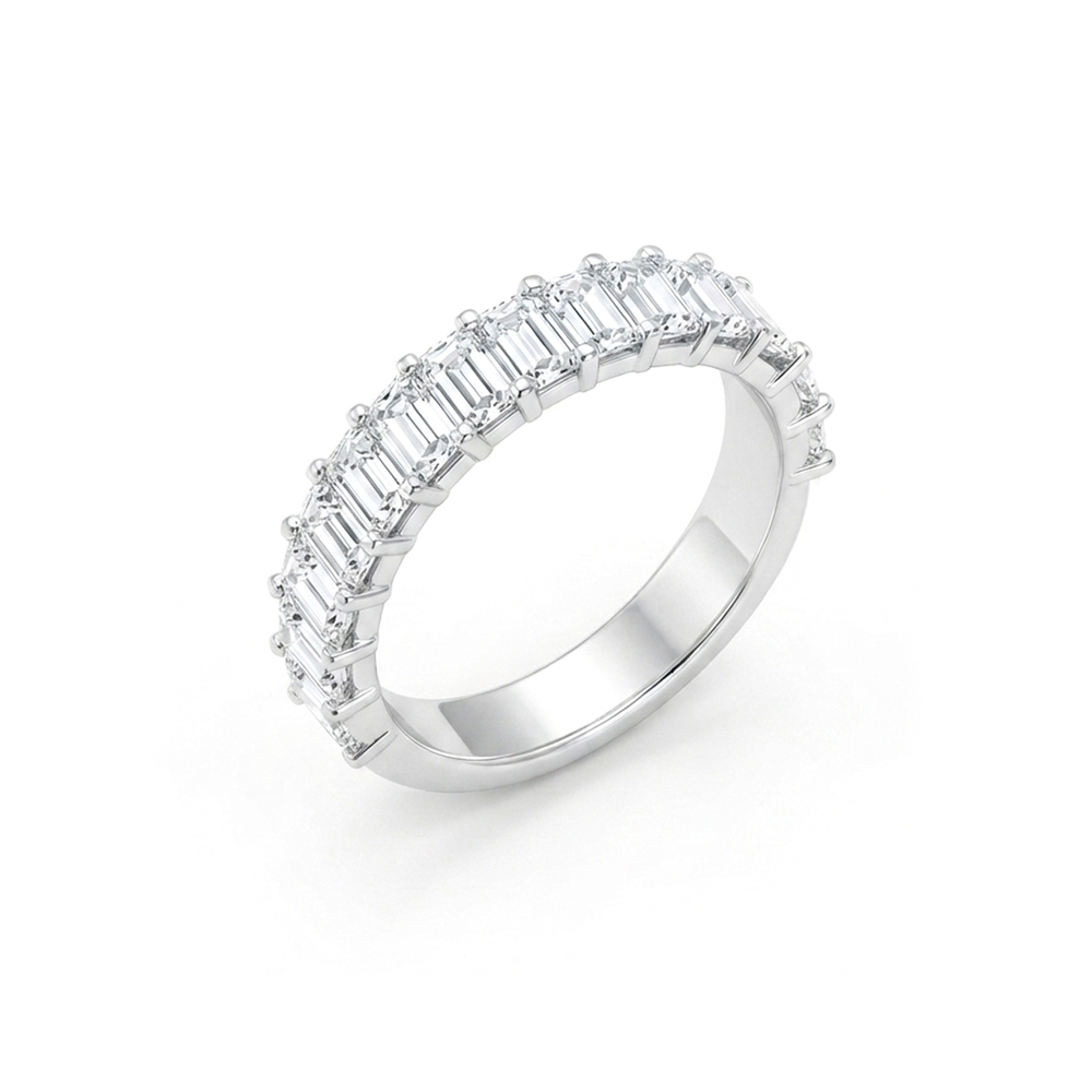 DIAMOND BAND RING
