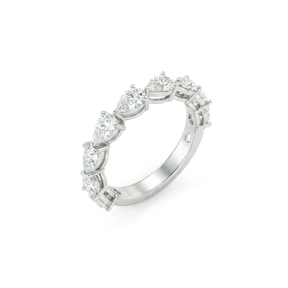 DIAMOND BAND RING